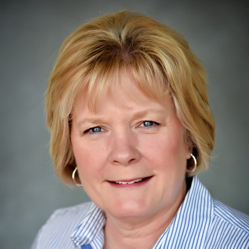 Nancy Nunnelley - Court Reporter in Louisville